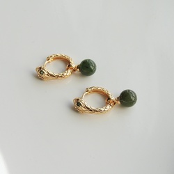 Ногоон хаштай могойн ээмэг